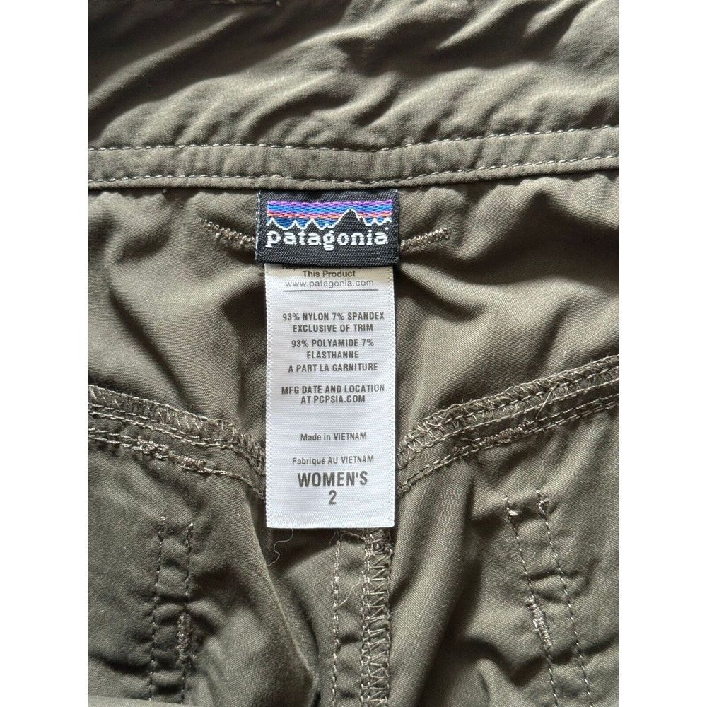 Patagonia Women's Green Water Cargo Shorts Pockets Outdoor Hiking Bermuda Sz 2 - Picture 4 of 12